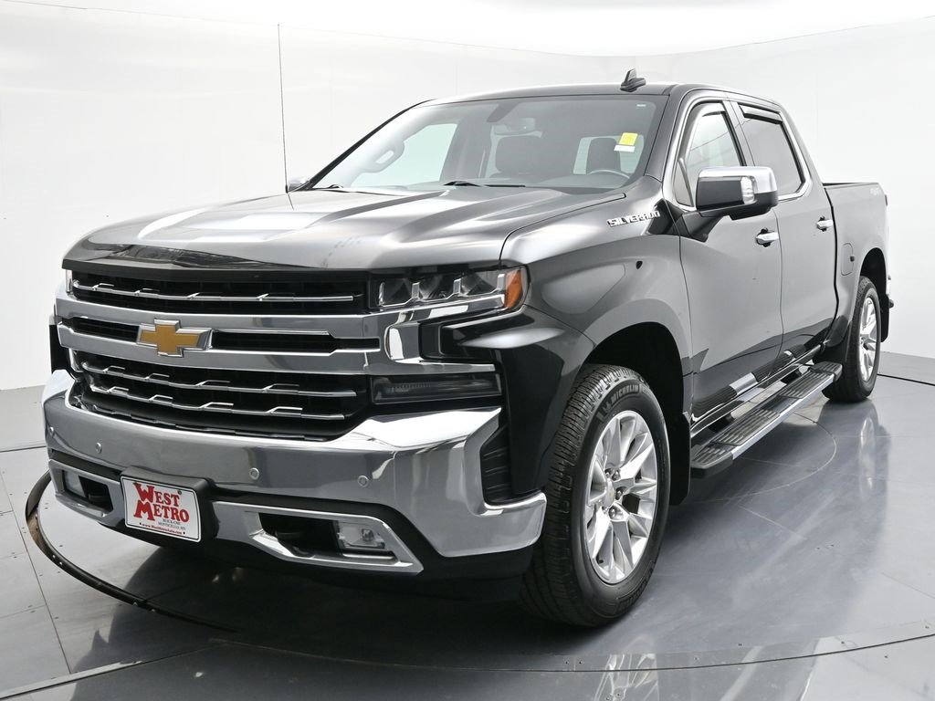 Used 2019 Chevrolet Silverado 1500 LTZ with VIN 1GCUYGED1KZ118040 for sale in Monticello, Minnesota