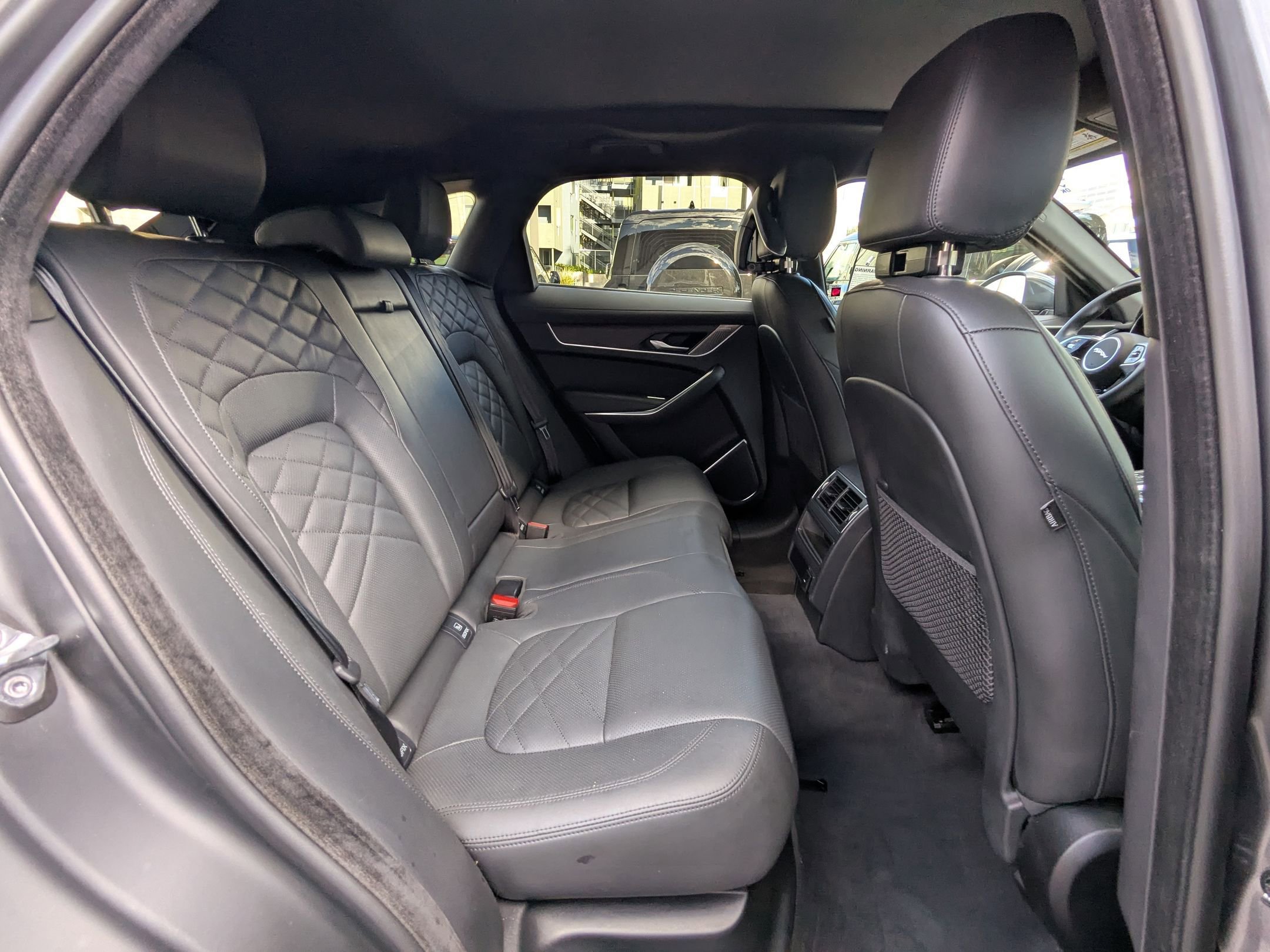 2023 Jaguar F-PACE P250 S photo 19