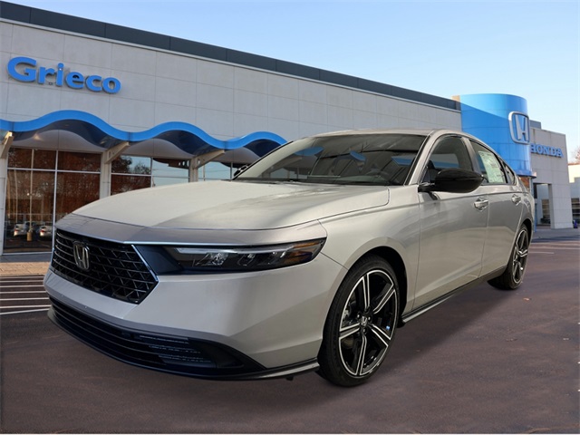 2025 Honda Accord Hybrid Sport's photo