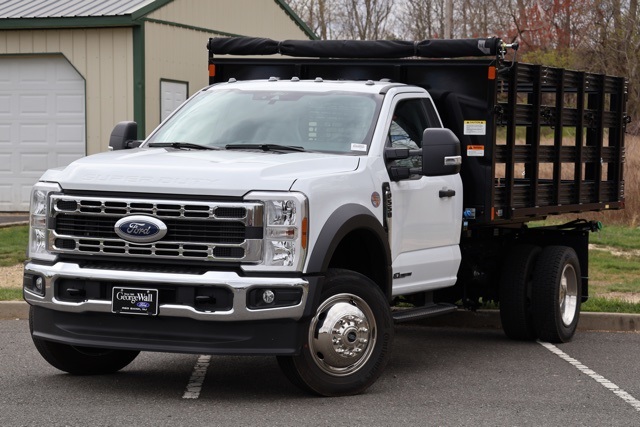 2024 Ford F-550 Super Duty Chassis Cab XL's photo