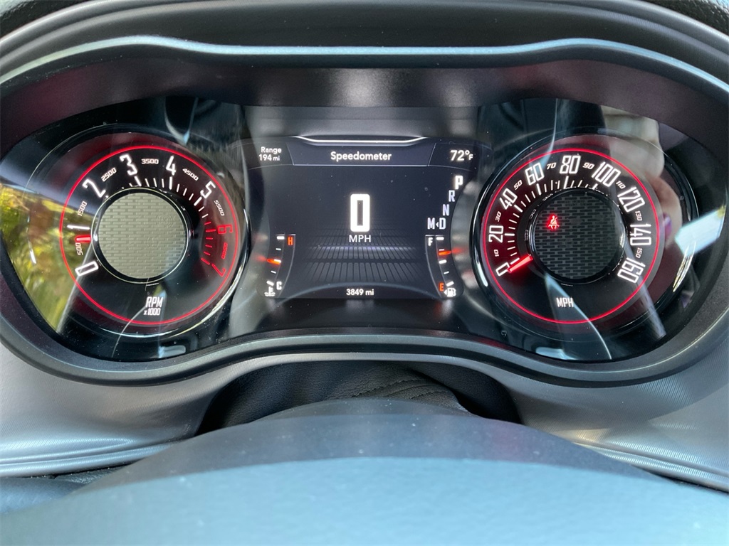 2023 Dodge Challenger R/T photo 17