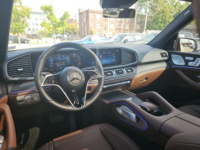 2025 Mercedes Benz GLE 450e 4MATIC photo 12