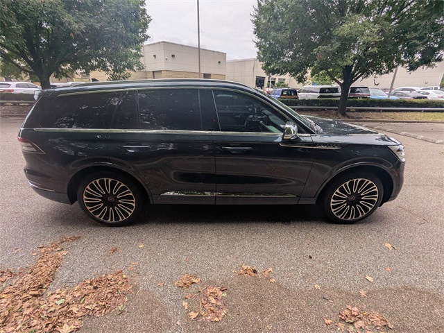 2020 Lincoln Aviator Black Label photo 6