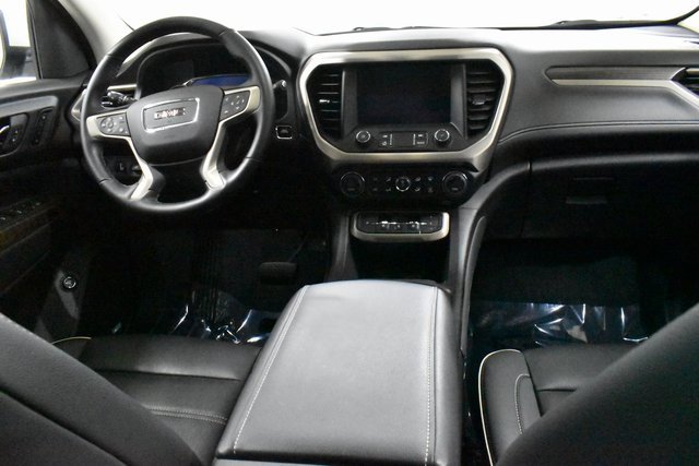 2023 Gmc Acadia Denali photo 17