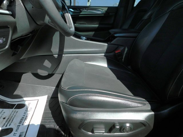 2023 Jeep Grand Cherokee Laredo Altitude photo 22