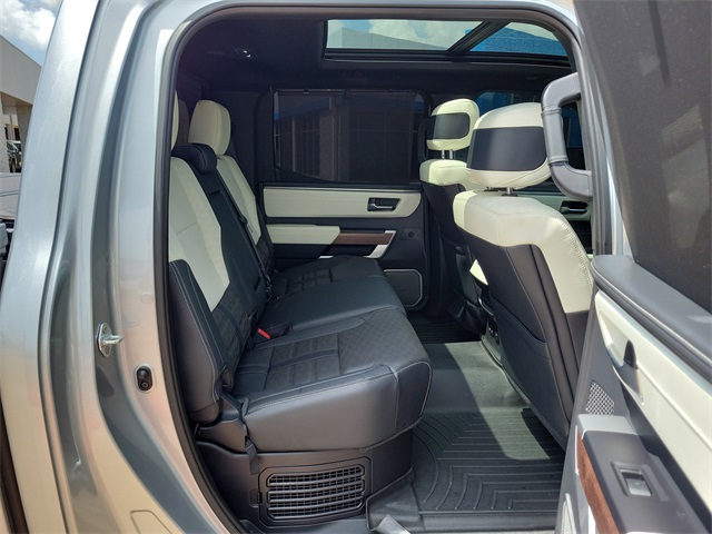 2022 Toyota Tundra CapStone photo 12