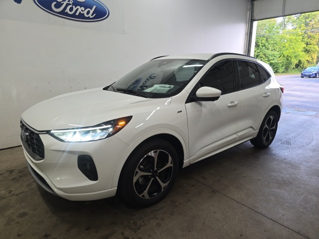 2023 Ford Escape Select photo 29