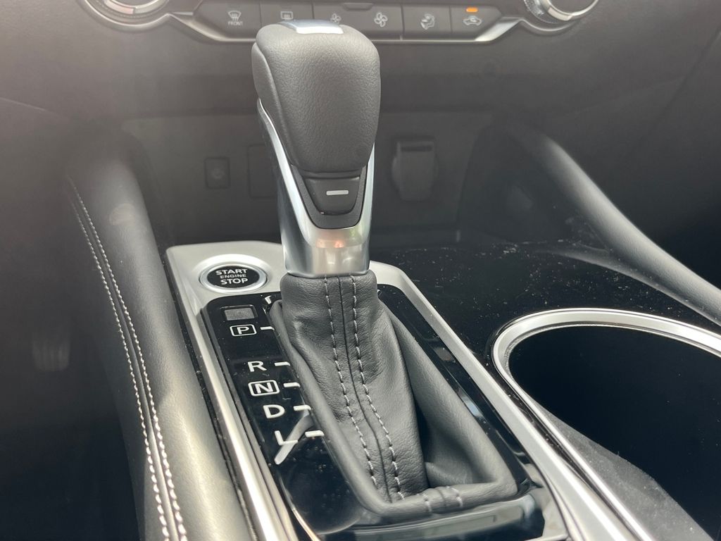 2025 Nissan Altima SL photo 31