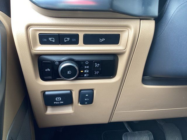 2023 Ford F-150 Lariat photo 37
