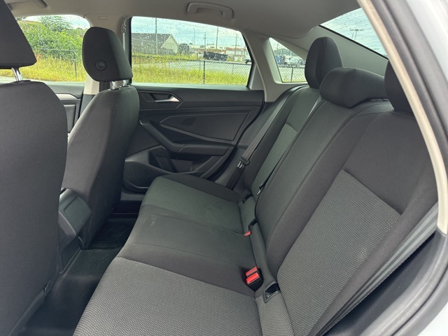 2019 Volkswagen Jetta R-Line photo 19