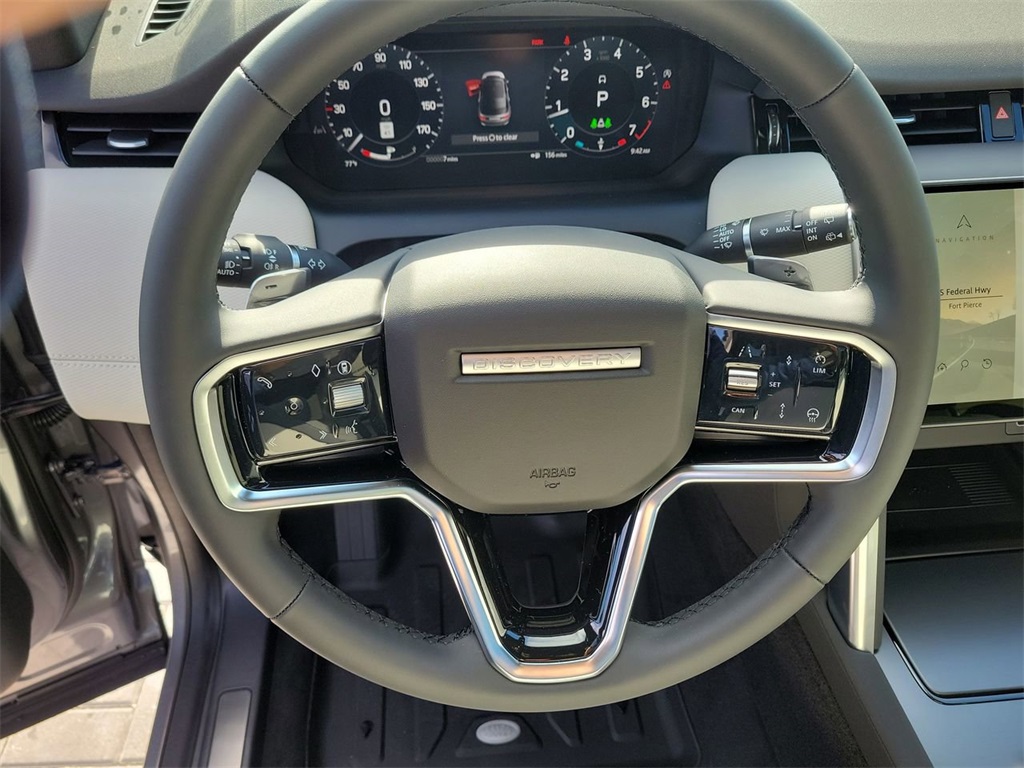 2025 Land Rover Discovery Sport SE photo 26