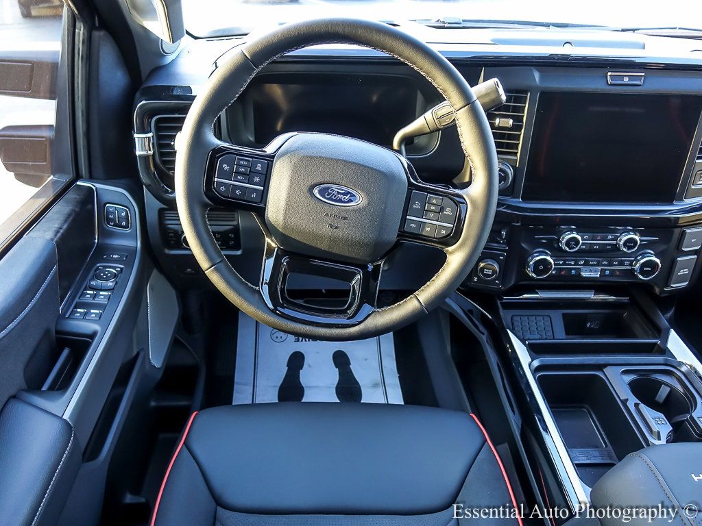 2025 Ford F-250 photo 11