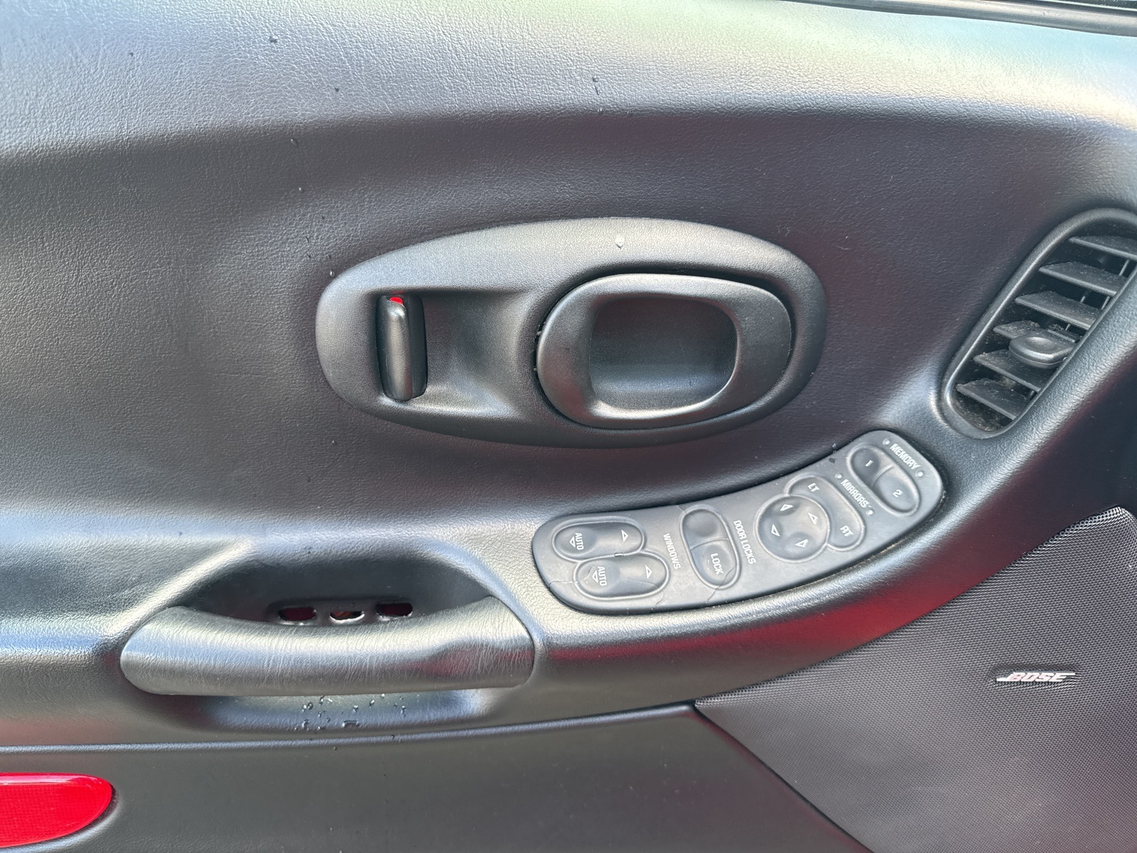 1997 Chevrolet Corvette Base photo 28