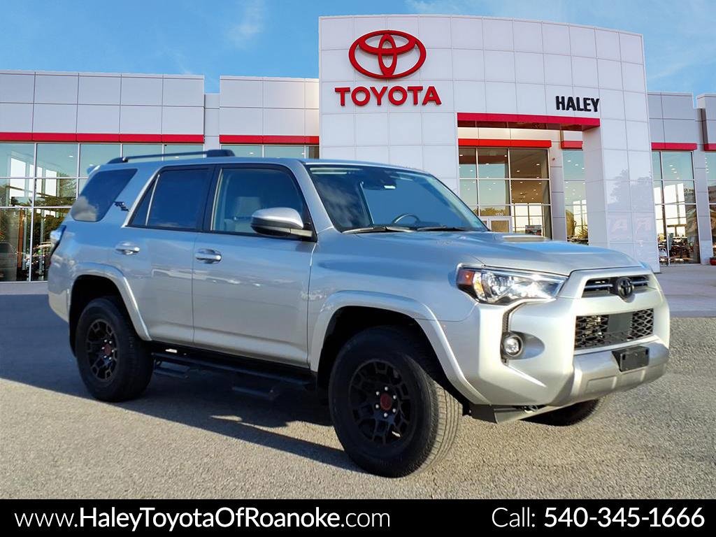 2023 Toyota 4Runner TRD Off-Road's photo