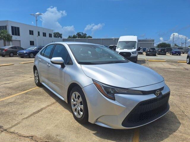 2021 Toyota Corolla LE photo 6