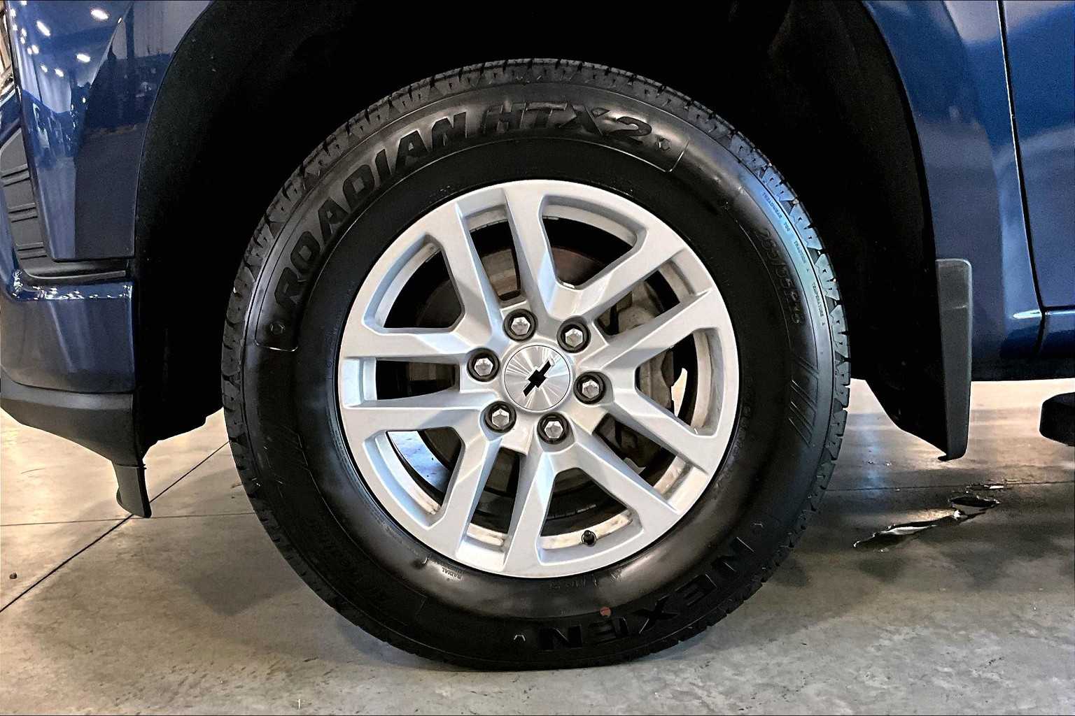 2022 Chevrolet Silverado 1500 RST photo 6