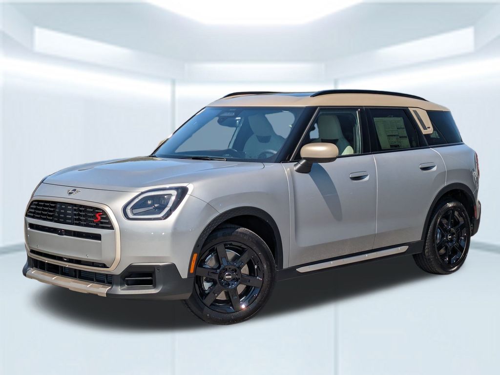 2026 MINI Countryman S's photo