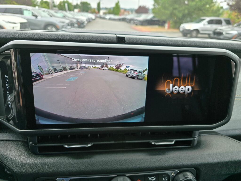 2025 Jeep Wrangler Sport S photo 31