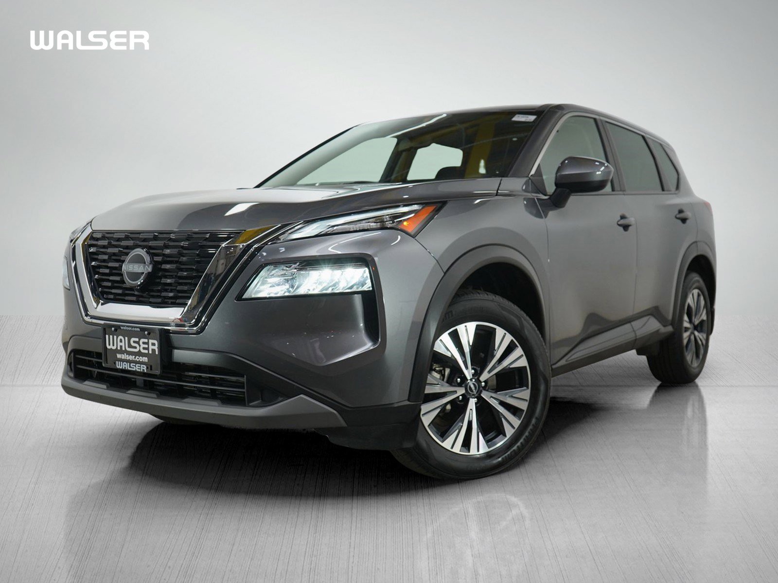 2023 Nissan Rogue SV's photo
