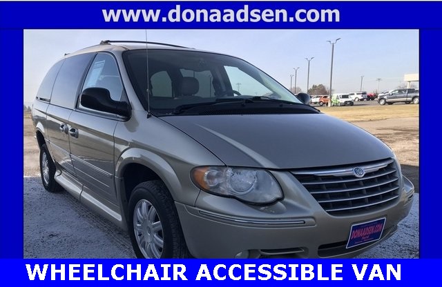 2007 Chrysler Town & Country Touring
