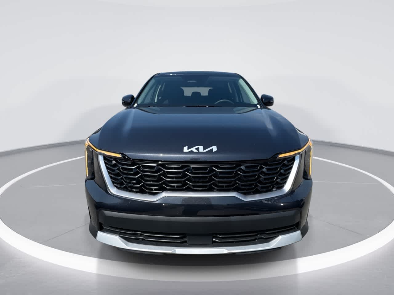 2025 Kia Sorento LX photo 3