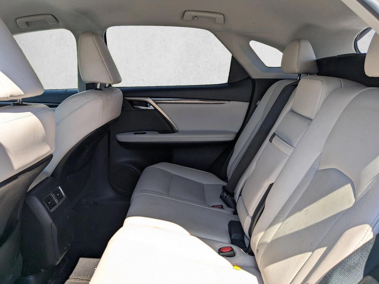 2022 Lexus RX 350 photo 17