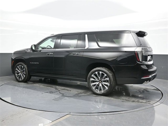 2026 Chevrolet Suburban High Country photo 3