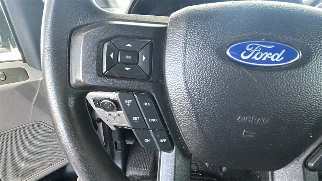 2021 Ford F-350 photo 14