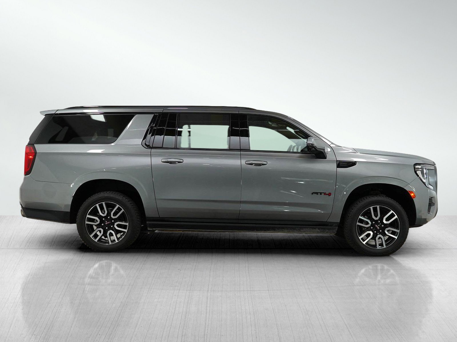 2023 Gmc Yukon XL AT4 photo 6