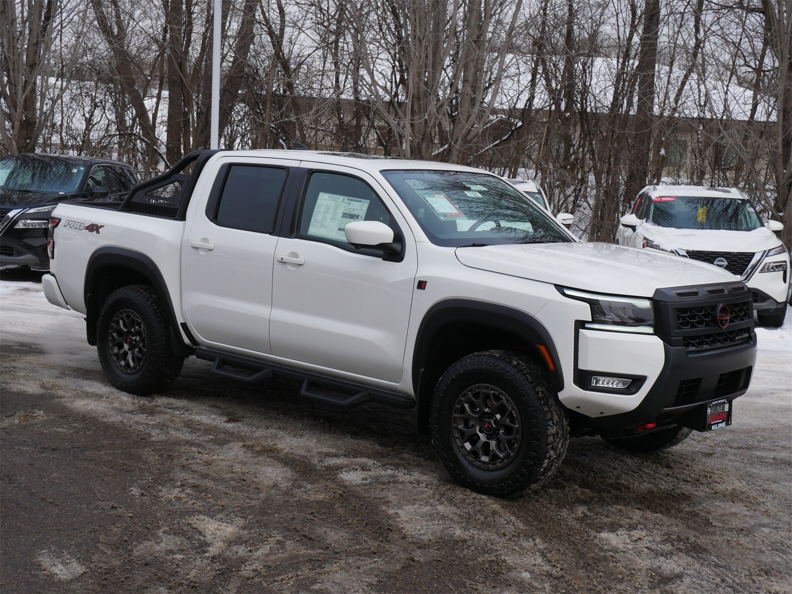 2026 Nissan Frontier PRO-4X's photo