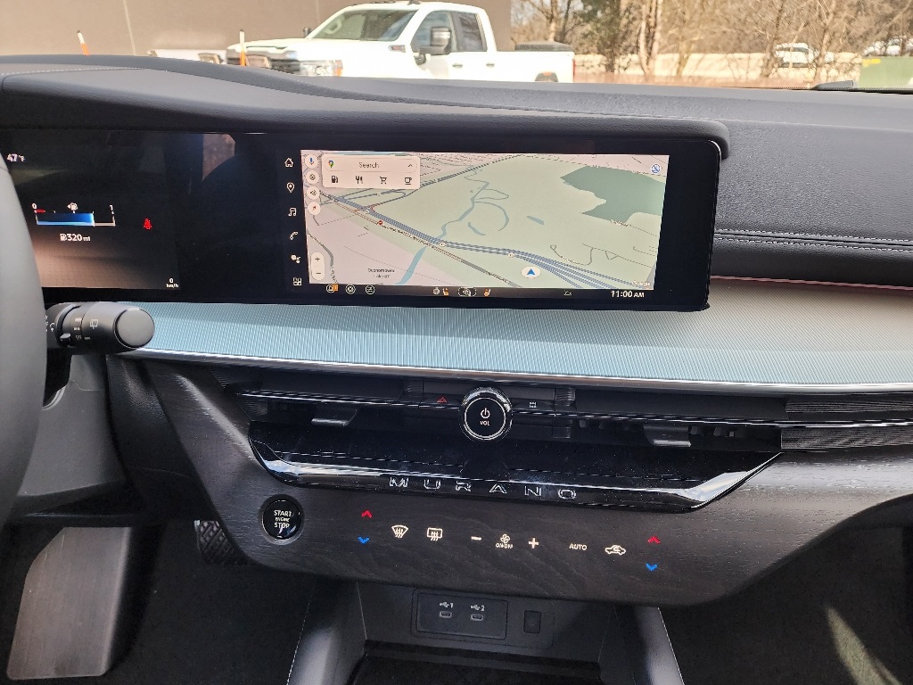 2025 Nissan Murano SL photo 11