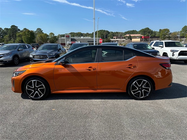2025 Nissan Sentra SR photo 4