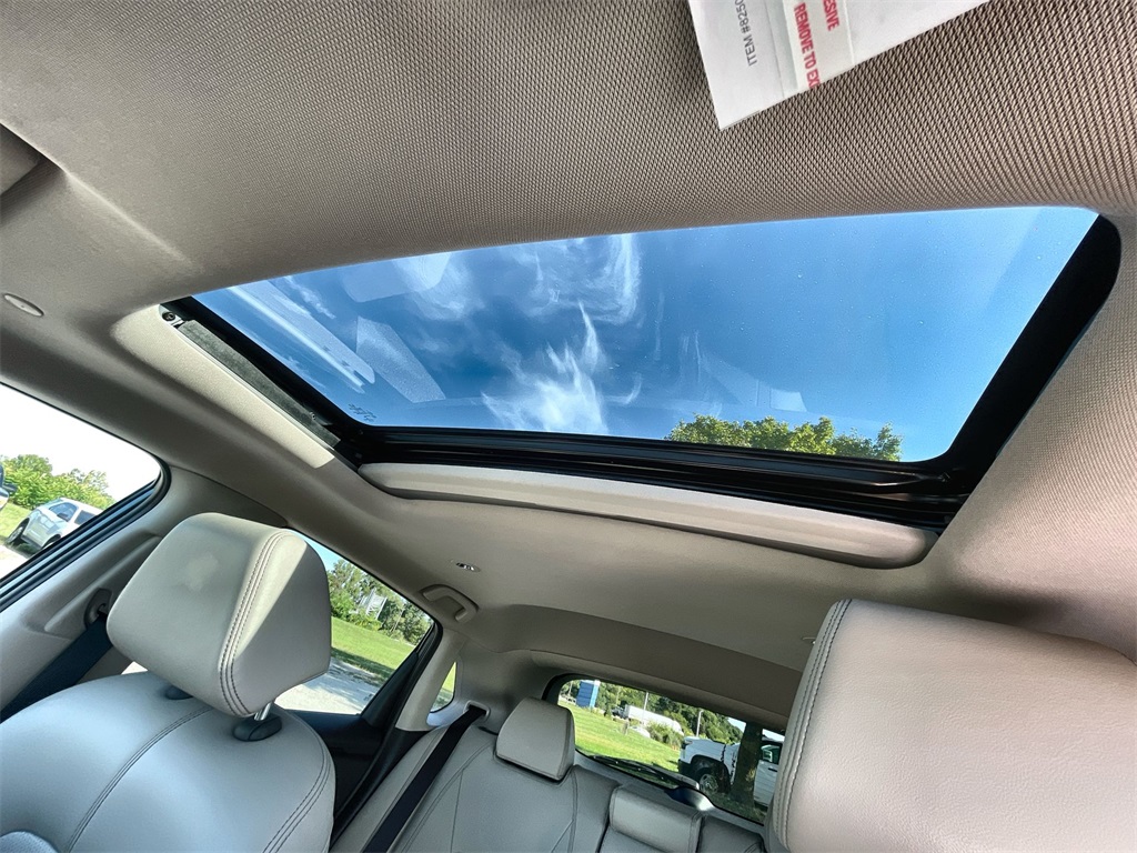 2023 Honda HR-V EX-L photo 16
