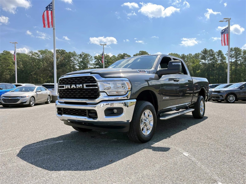 2024 Ram 2500 Big Horn photo 3