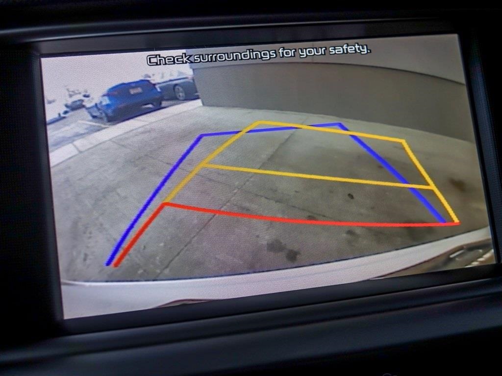 2020 KIA OPTIMA - Image 19