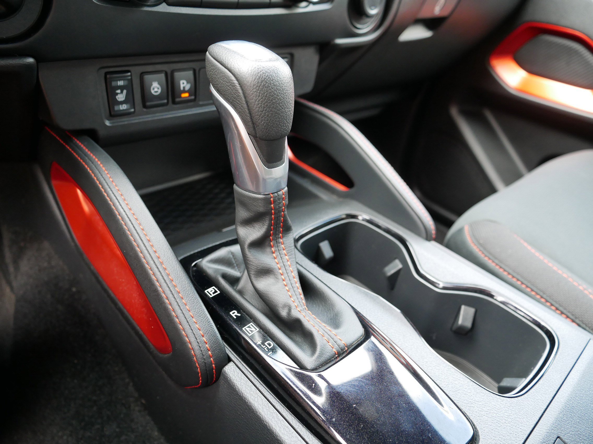 2022 Nissan Frontier PRO-4X photo 23