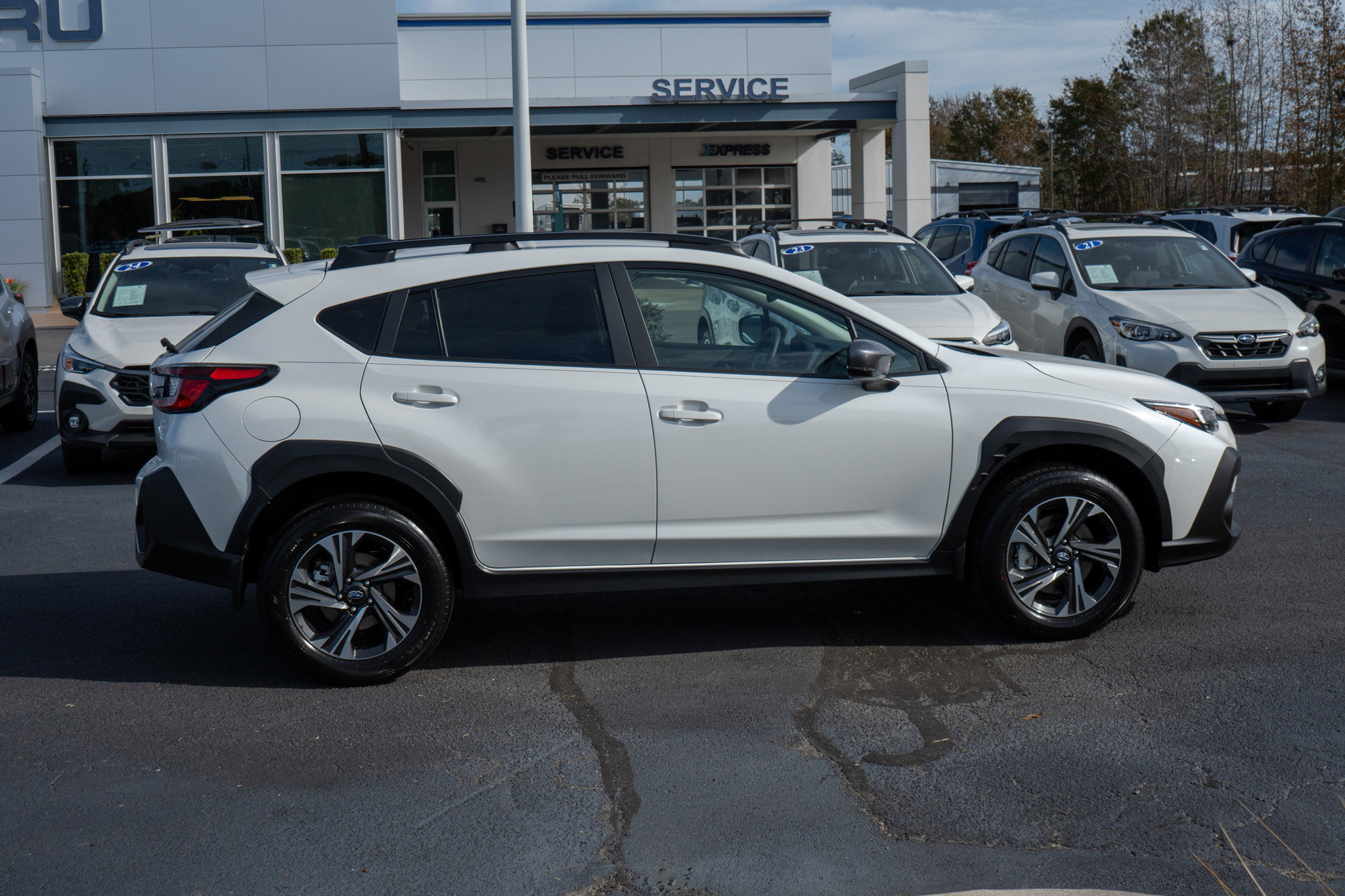 2026 Subaru Crosstrek Premium photo 2