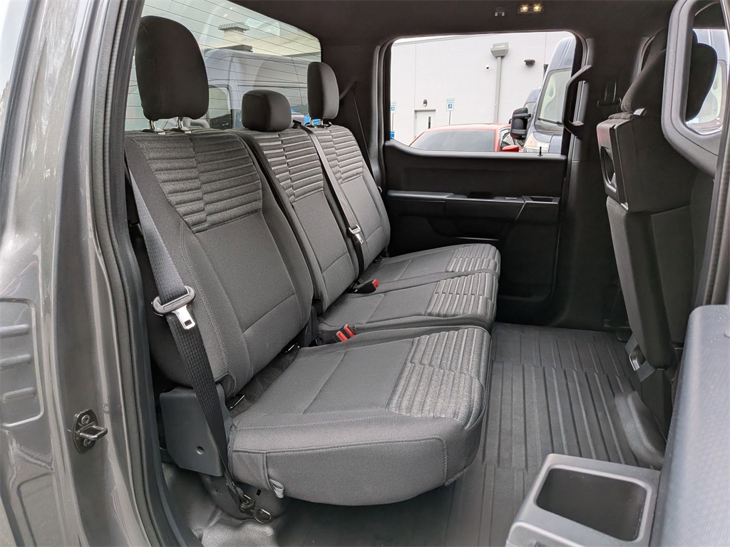 2022 Ford F-150 XL photo 20