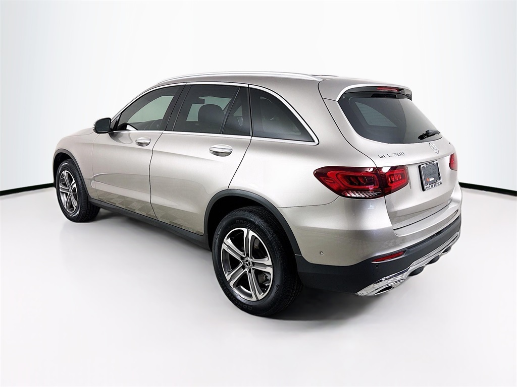 2022 Mercedes Benz GLC 300 4MATIC photo 3