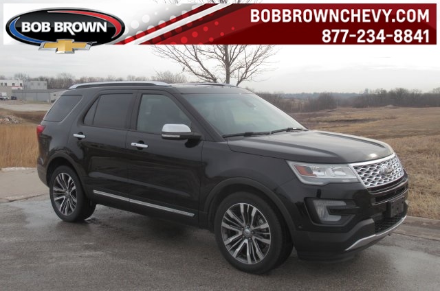 2016 Ford Explorer Platinum's photo