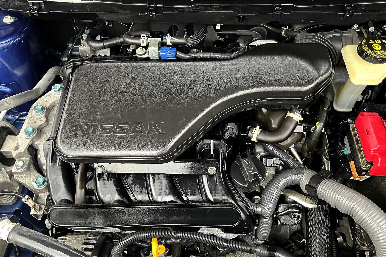 2020 Nissan Rogue Sport S photo 25