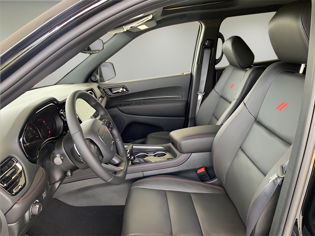 2025 Dodge Durango R/T Plus photo 29