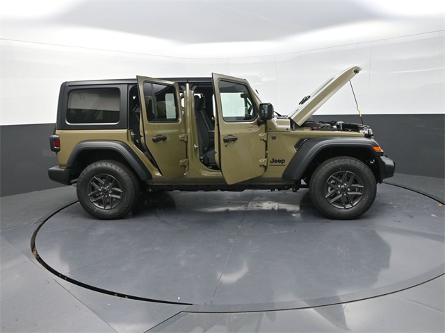 2025 Jeep Wrangler Sport S photo 31