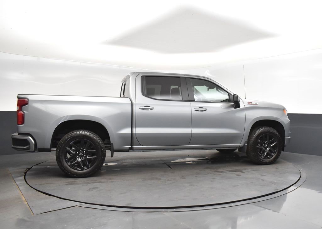2026 Chevrolet Silverado 1500 RST photo 8