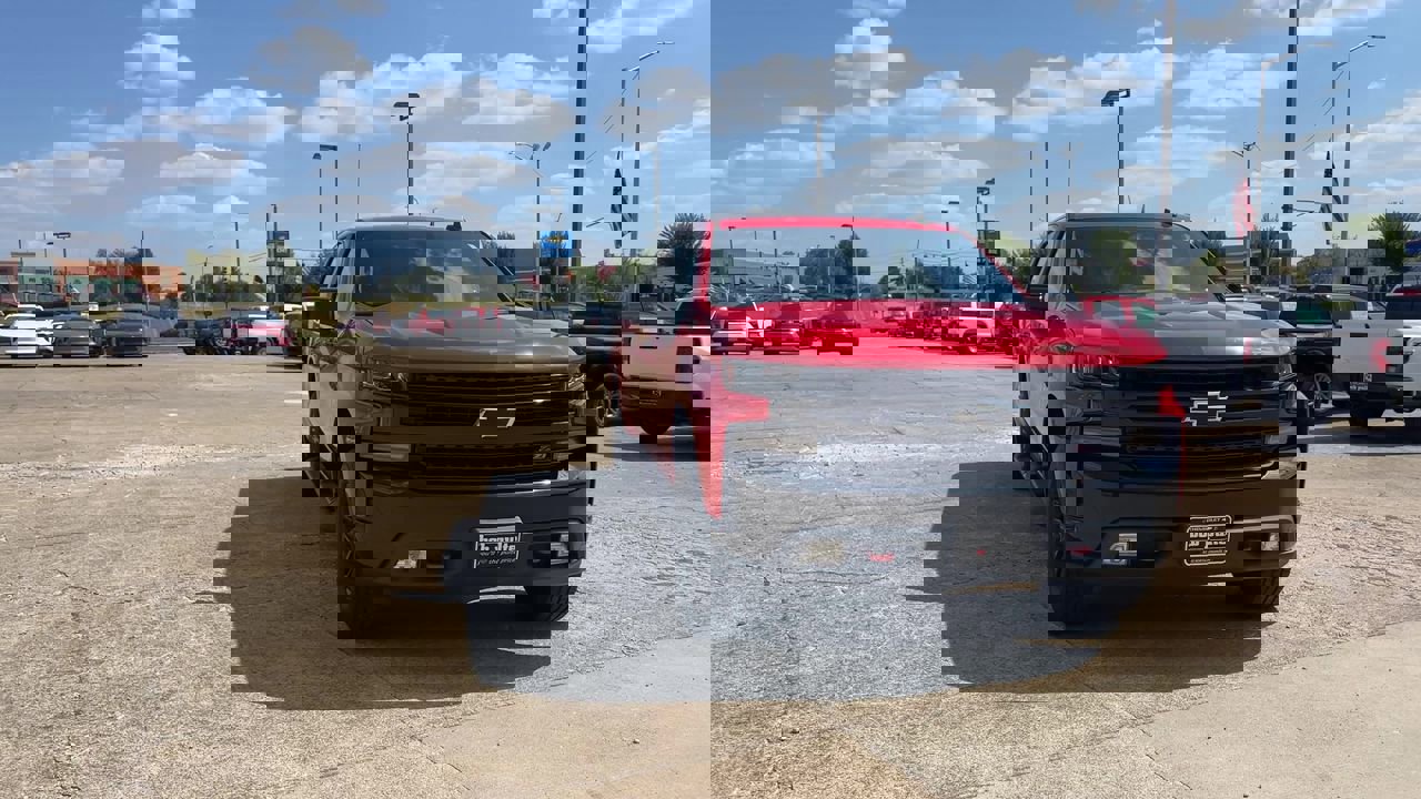 2020 Chevrolet Silverado Trail Boss 1500 LT photo 3