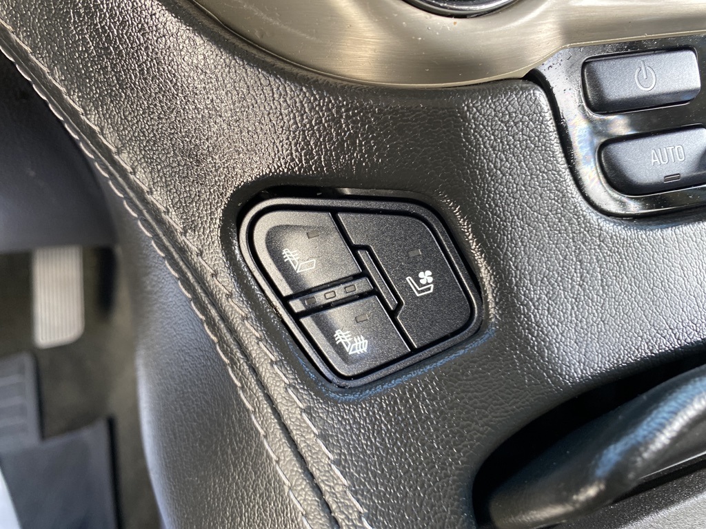 2018 Gmc Yukon Denali Ultimate photo 38