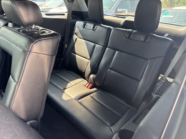 2023 Ford Explorer Limited photo 8