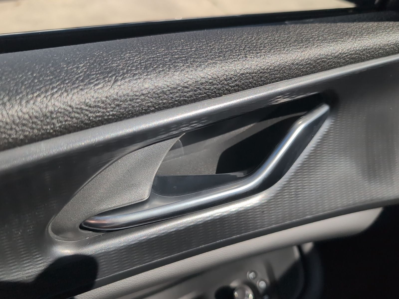 2025 Jeep Grand Cherokee Altitude X photo 3