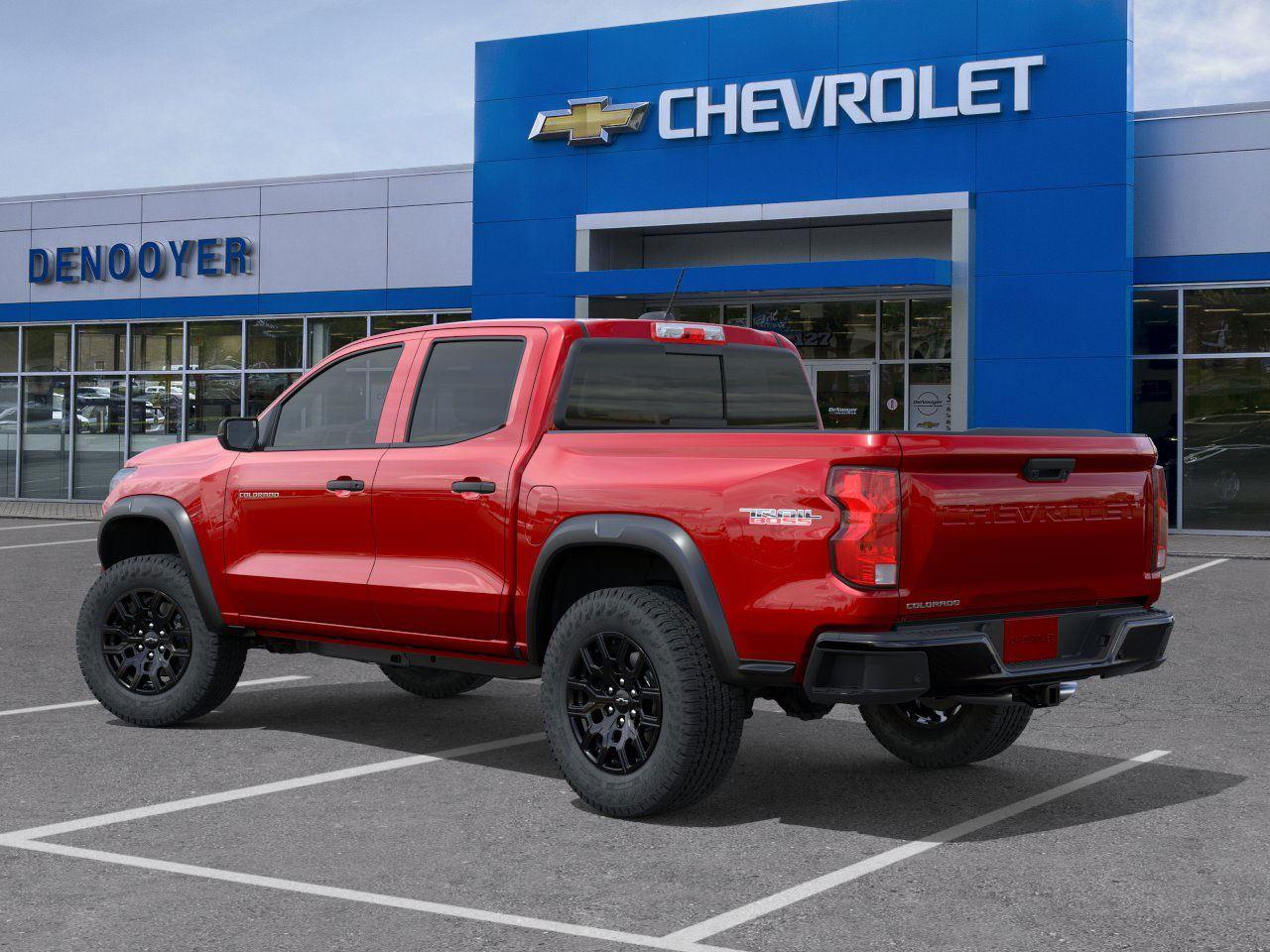 2026 Chevrolet Colorado Trail Boss photo 3