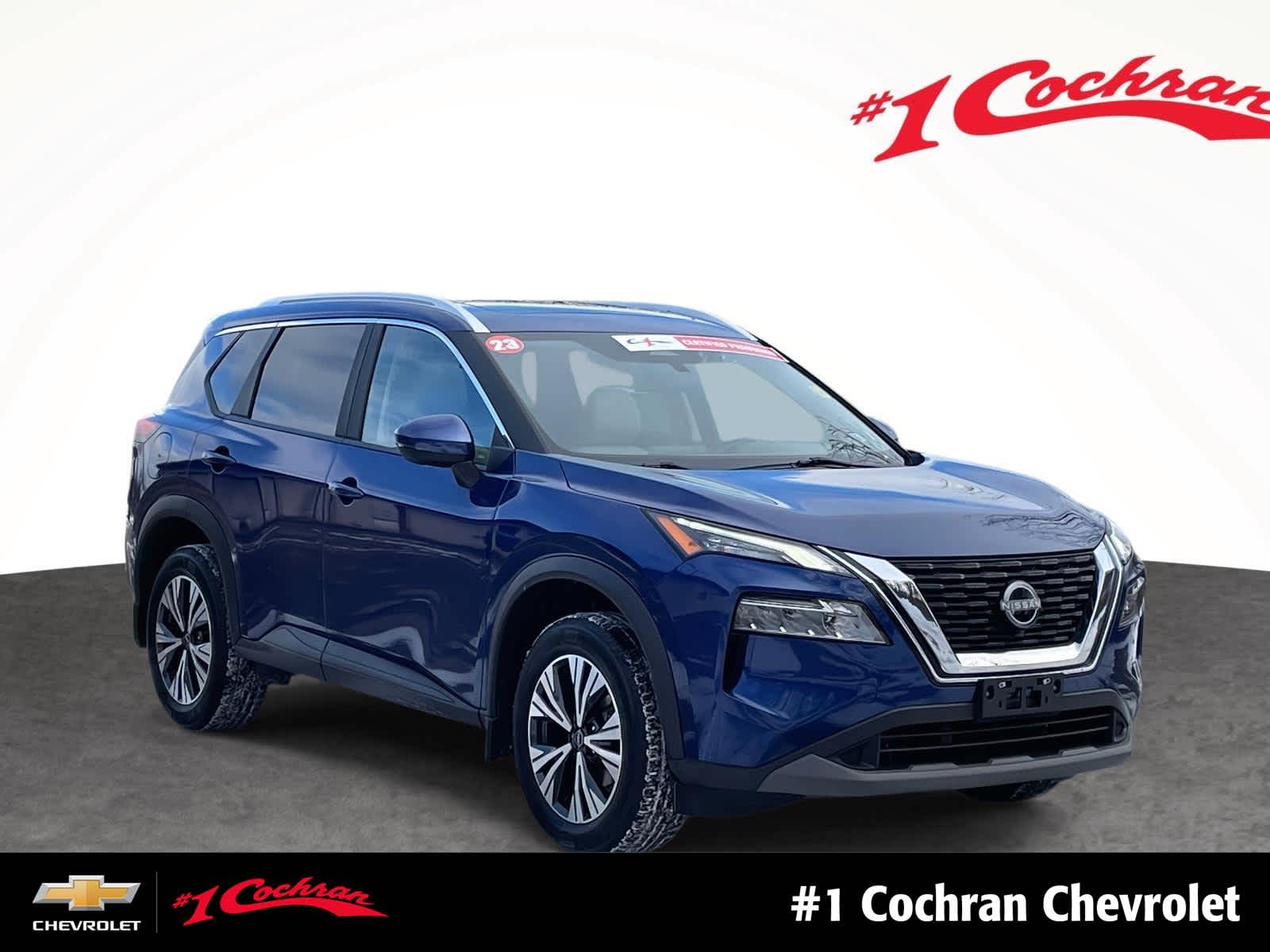 2023 Nissan Rogue SV's photo